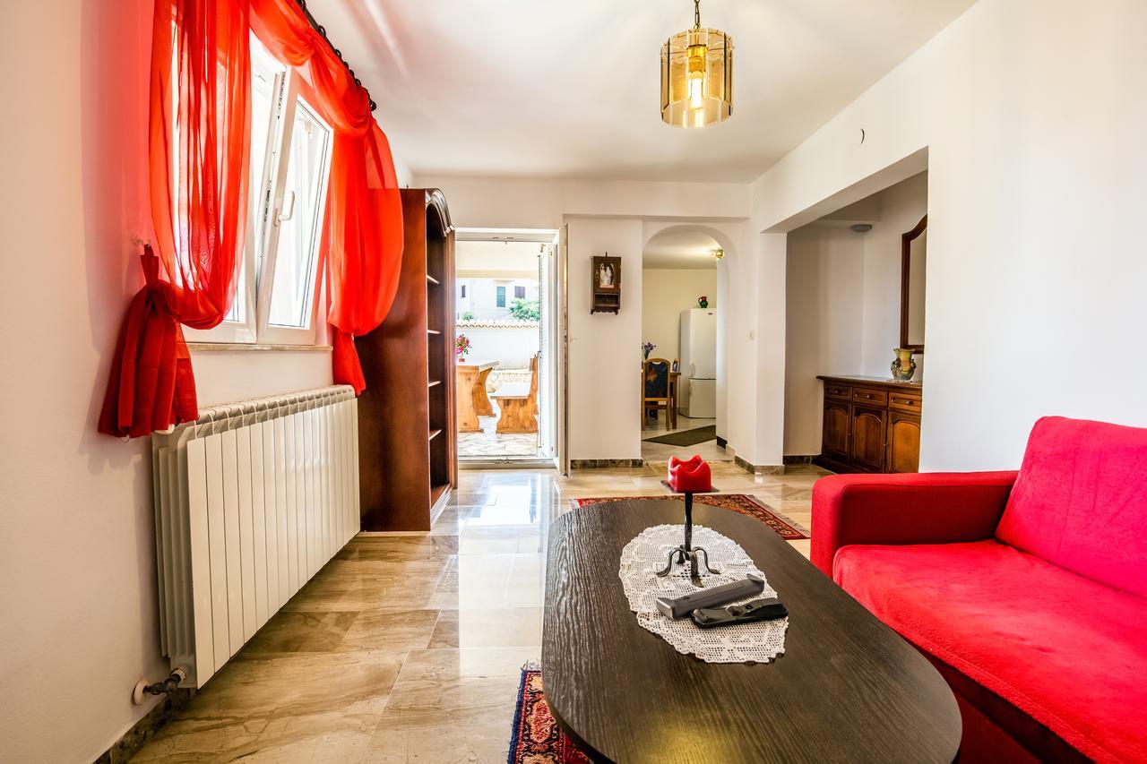 Apartment Carolina Ližnjan Exteriér fotografie